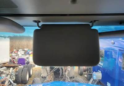 Kenworth T680 Sun Visor