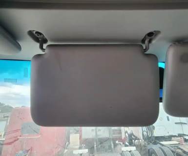 Kenworth T680 Sun Visor