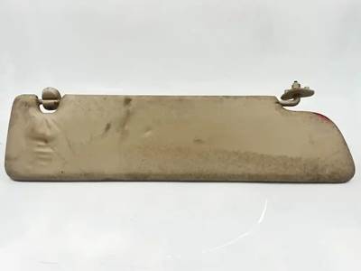 Kenworth T680 Sun Visor