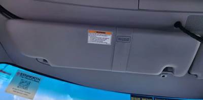 Kenworth T680 Sun Visor