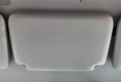 Kenworth T680 Sun Visor