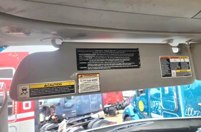 Kenworth T680 Sun Visor