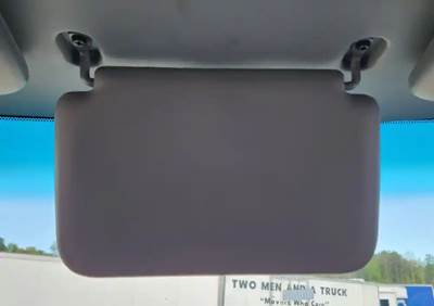 Kenworth T680 Sun Visor