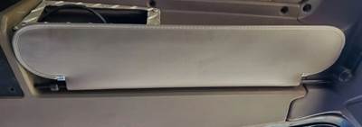 Kenworth T800 Sun Visor