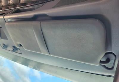 Kenworth T800 Sun Visor
