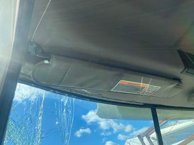 mack ch613 drop visor