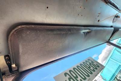 Mack MR690S Sun Visor