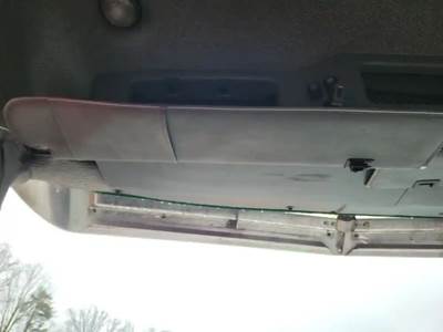 Mack Pinnacle CXU613 Sun Visor for a 2014 Mack CXU613
