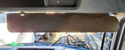 Mack Pinnacle CXU613 Sun Visor for a 2014 Mack CXU613