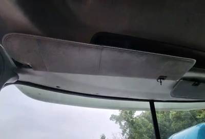 Mack Pinnacle CXU613 Sun Visor for a 2013 Mack CXU613