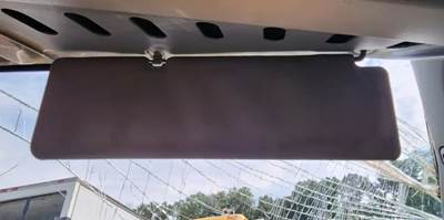 Mitsubishi FEC92S Sun Visor