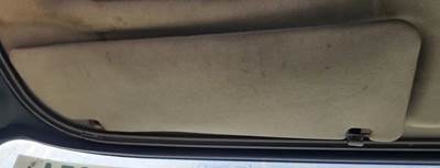 Mitsubishi FM65F Sun Visor