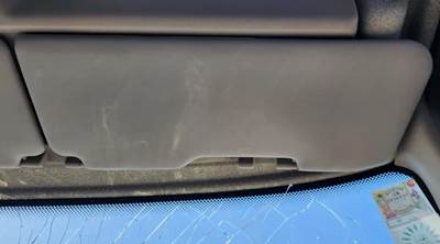 Peterbilt 220 Sun Visor