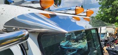 Peterbilt 335 Sun Visor