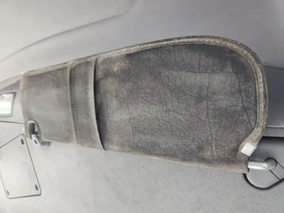 Peterbilt 348 Sun Visor