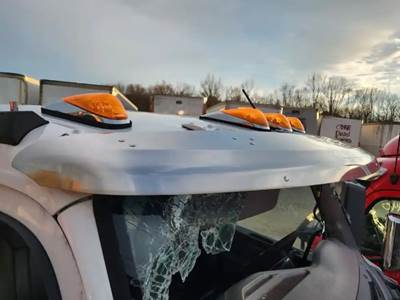 Peterbilt 567 Sun Visor