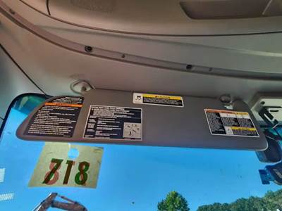 Peterbilt 579 Sun Visor