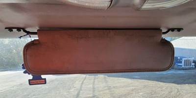 Peterbilt 587 Sun Visor