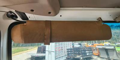 Sterling L9500 Sun Visor
