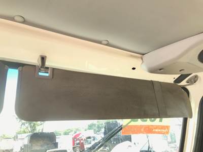 Sterling L9513 Sun Visor