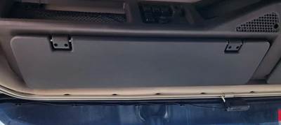 Volvo VNL Sun Visor