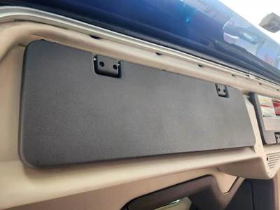 Volvo VNL Sun Visor