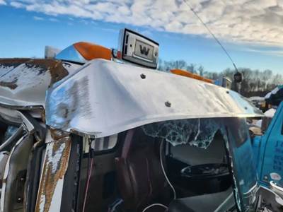 Western Star 4900FA Sun Visor for a 2020 Western Star 4900 FA