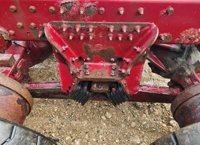 Hendrickson HAULMAAX Suspension for a 2013 Peterbilt 320