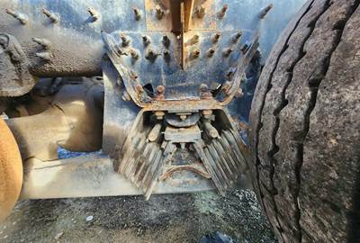 Hendrickson HAULMAAX Suspension for a 2015 International WorkStar 7400