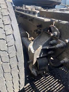 Mack CH613 Suspension