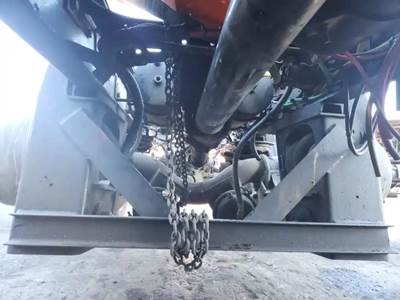 Hendrickson Tag / Pusher Axle for a 2021 Freightliner M2 106