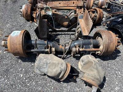 Meritor-Rockwell FL943LX93 Tag / Pusher Axle for a 2003 Mack CV713 Granite