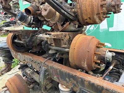 Meritor-Rockwell Tag / Pusher Axle for a 2012 Peterbilt 367