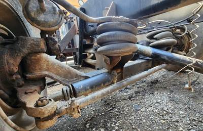 (Used) 2007 Mack CHN613, Tag Axle- Make: Mack, Model: Tbd, Capacity: Tbd, Hub