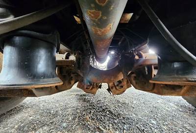 (Used) 2000 Sterling L9500, Tag Axle- Make: Other, Model: Other, Capacity: