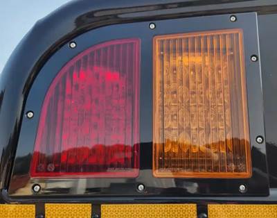 Freightliner B2 Tail Light
