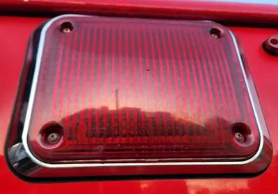 International 4400 LP Tail Light