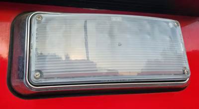 International 4400 LP Tail Light