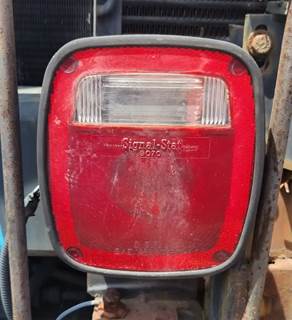 International F2554 Tail Light for a 1997 International F-2554