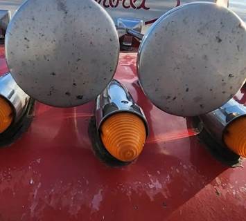 Peterbilt 379 Tail Light