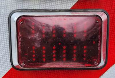Seagrave Pumpers Tail Light