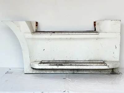 Freightliner Cascadia 126 Left Tank Fairing