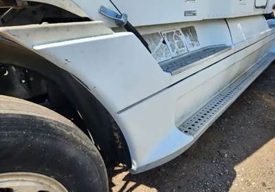 Freightliner Columbia 120 Left Tank Fairing