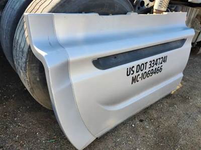 International ProStar Right Tank Fairing