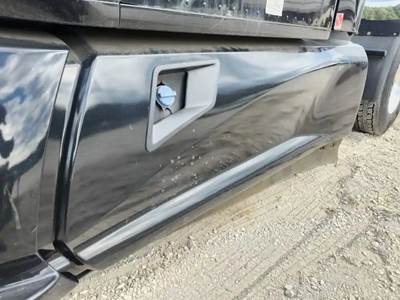 Kenworth T680 Left Tank Fairing