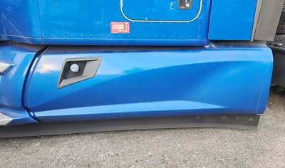 Kenworth T680 Left Tank Fairing