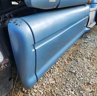 Peterbilt 387 Right Tank Fairing