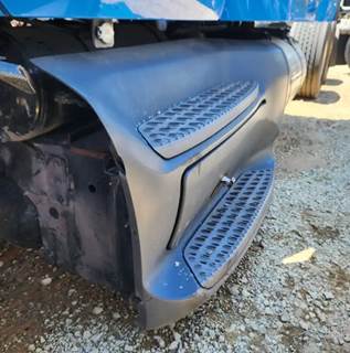 Peterbilt 579 Left Tank Fairing