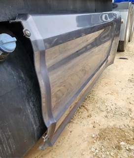 Peterbilt 579 Left Tank Fairing