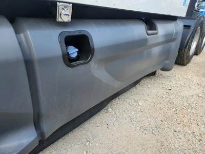 Peterbilt 579 Left Tank Fairing